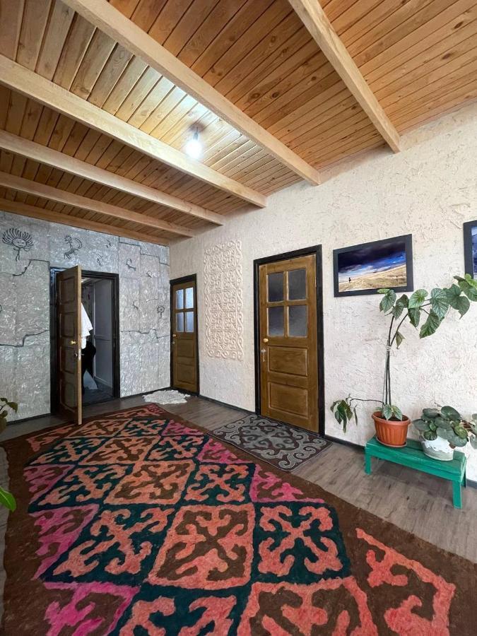 Guest House Guljan Bokonbayevo Bagian luar foto