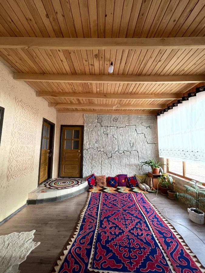 Guest House Guljan Bokonbayevo Bagian luar foto